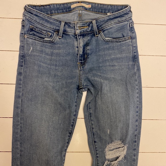 Levi 711 Skinny- Size 26 - Picture 5 of 8